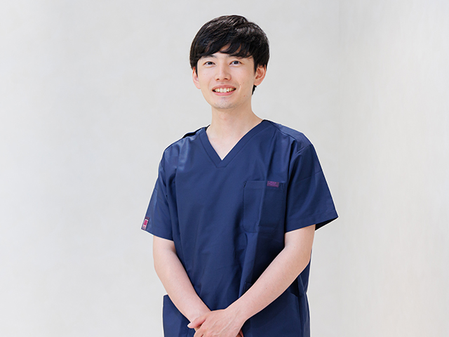 新井 健太